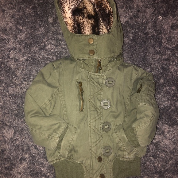 FALL JACKET - Picture 2 of 4